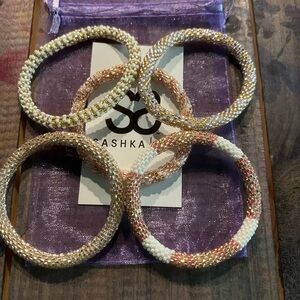 Sashka Co Beaded Bracelets Set of 5 B41